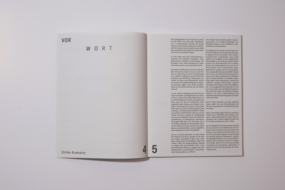 DIE ANDEREN SIND WIR