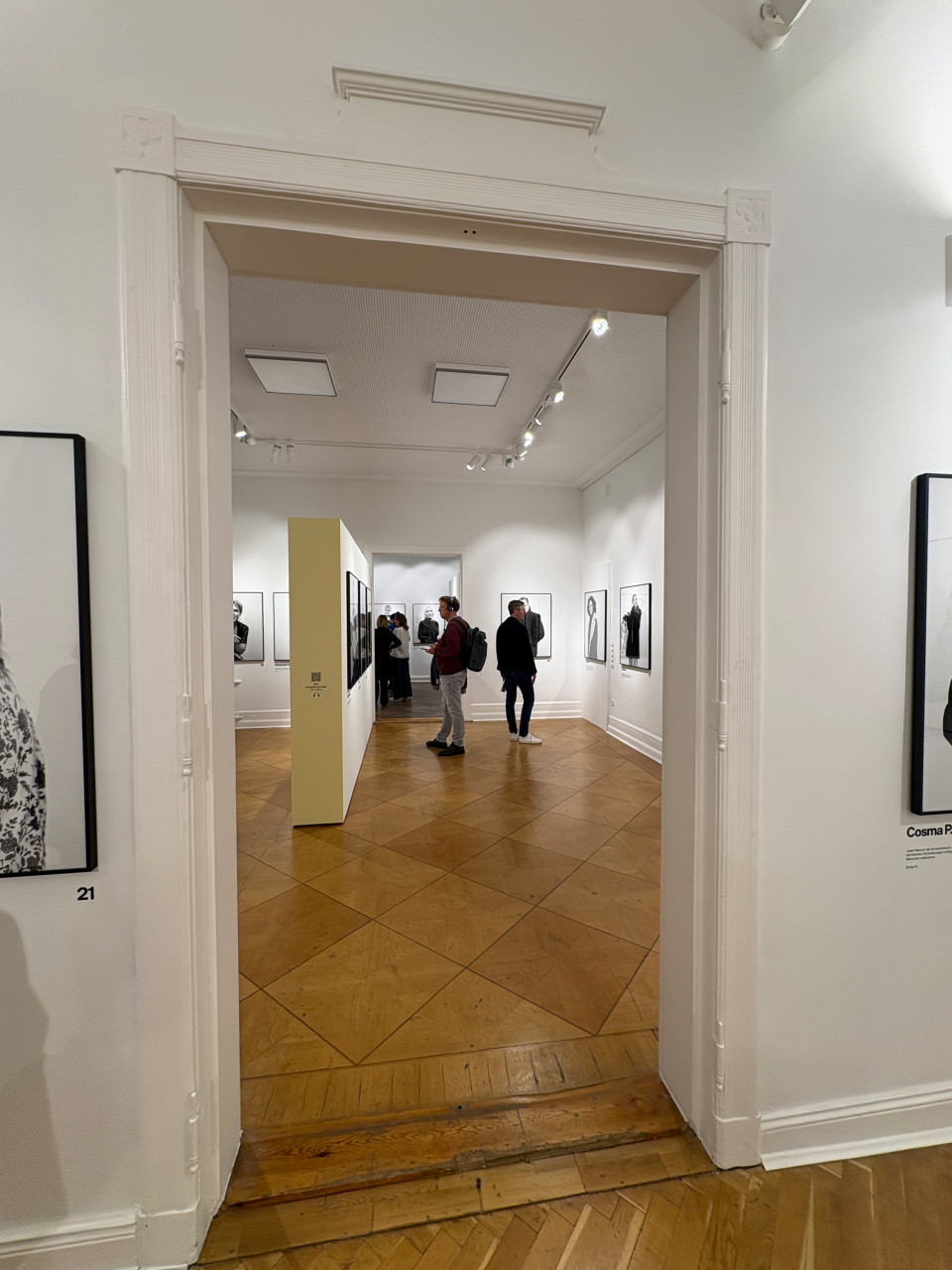 Die Kette Exhibition