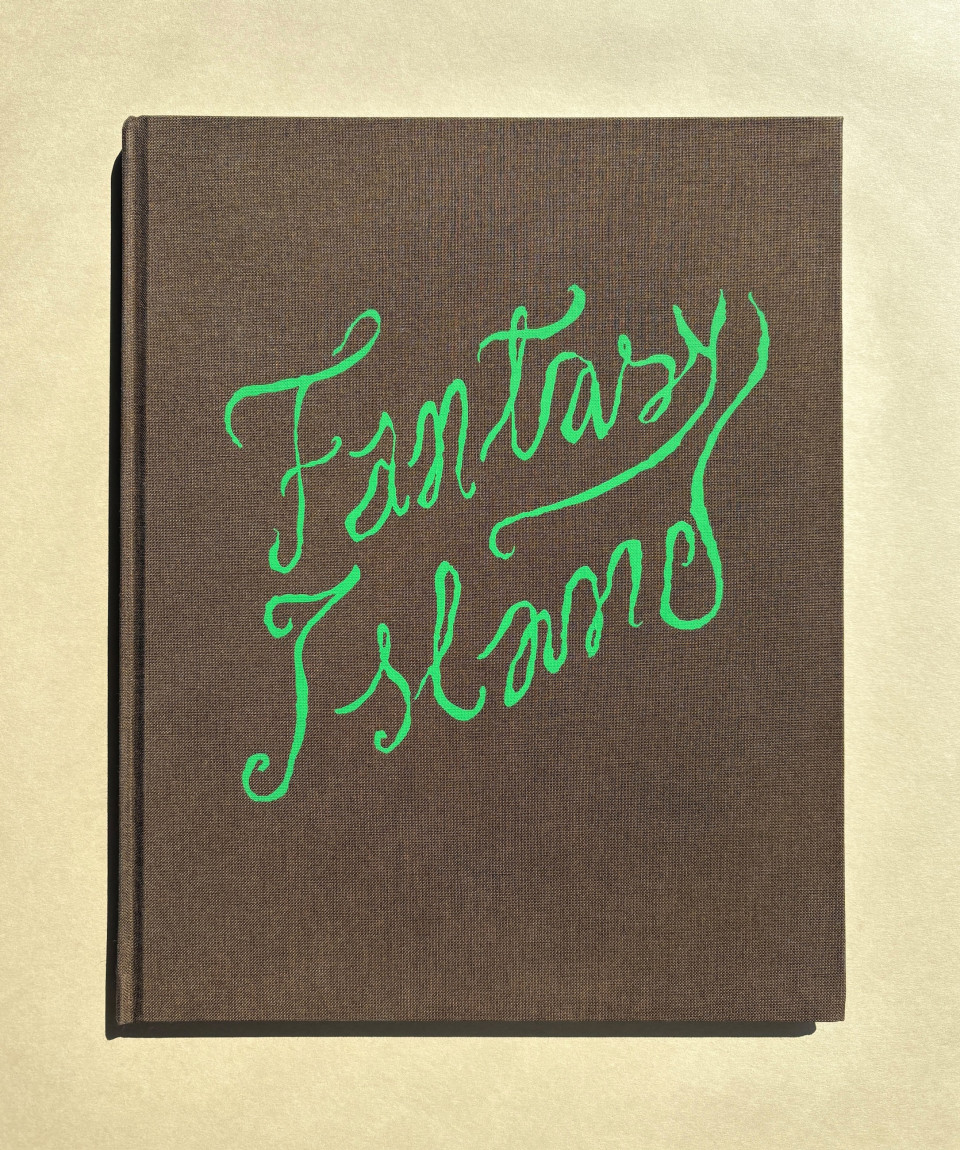 FORT. Fantasy Island