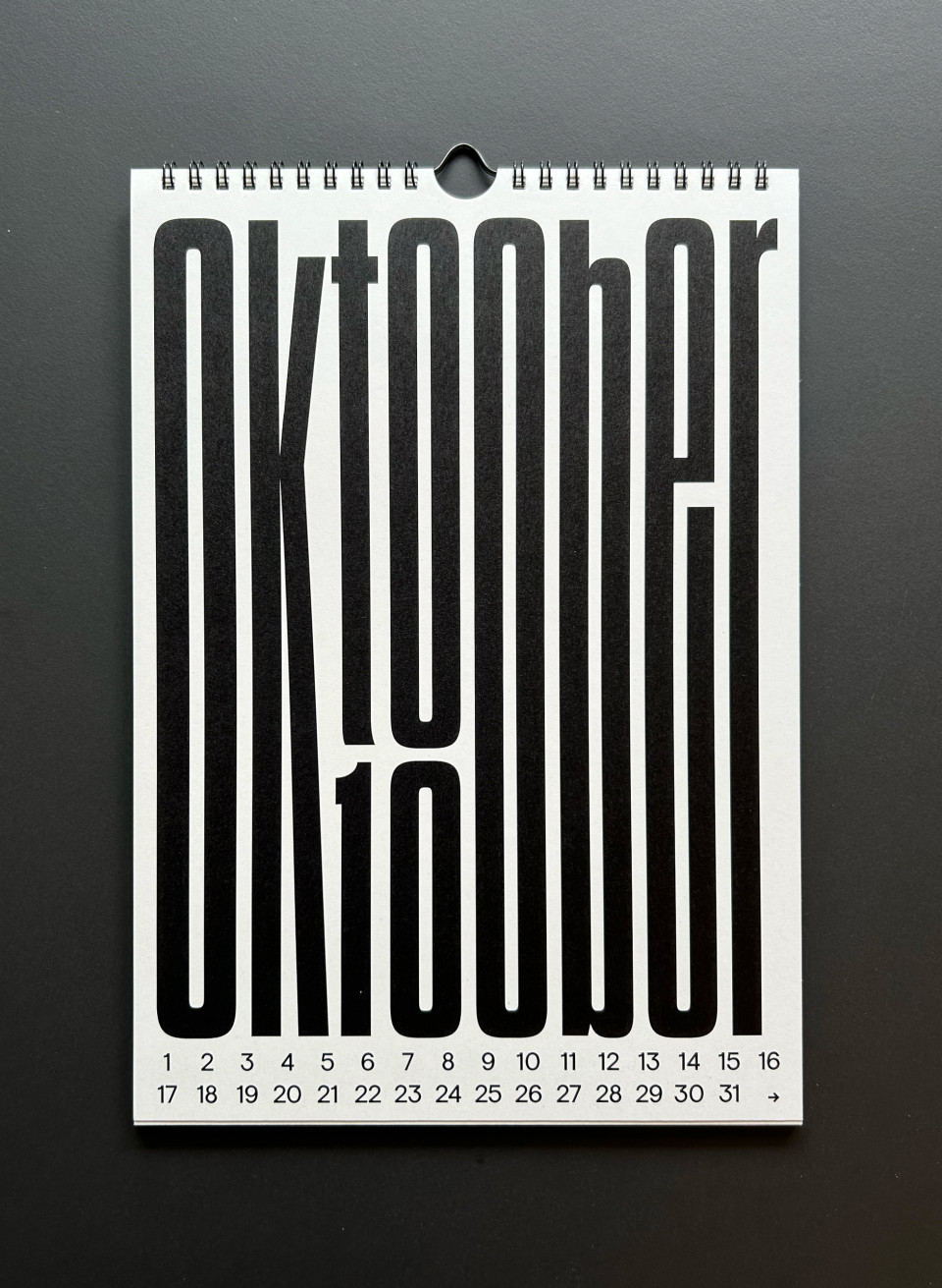 Studio Calendar – small