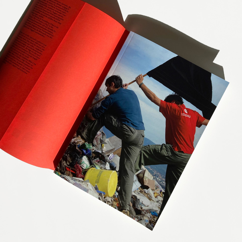 What is the Proper Way to Display a Flag?